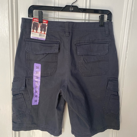 NWT Union Bay blue cargo shorts - Picture 3 of 3